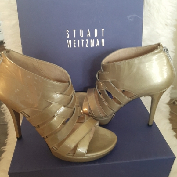 Shoes - Picture 1 of 4